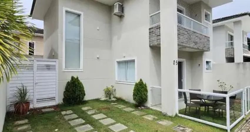 Casa em Condomínio para Venda em Lauro de Freitas, Buraquinho, 3 dormitórios, 1 suíte, 2 banheiros, 2 vagas