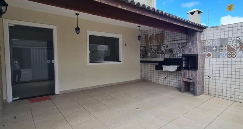 Casa em Condomínio para Venda em Lauro de Freitas, Ipitanga, 3 dormitórios, 2 suítes, 3 banheiros, 2 vagas