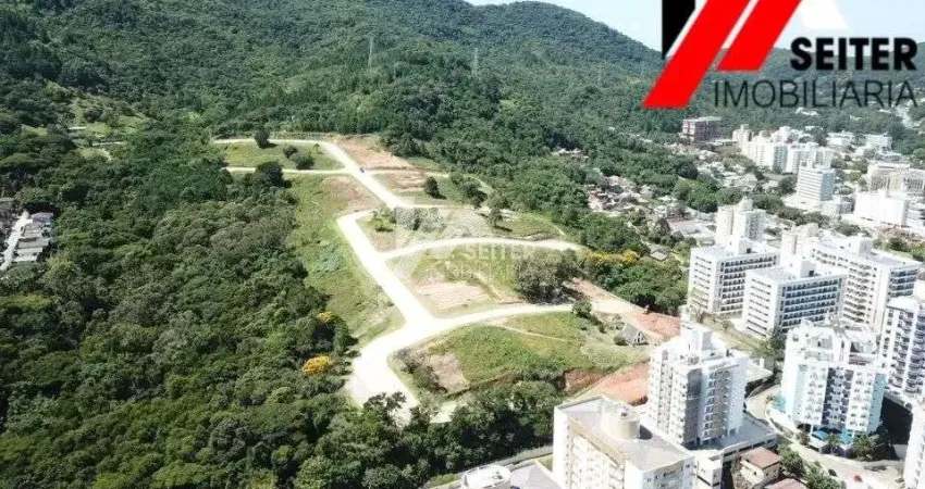 Terreno à venda no Itacorubi, Florianópolis