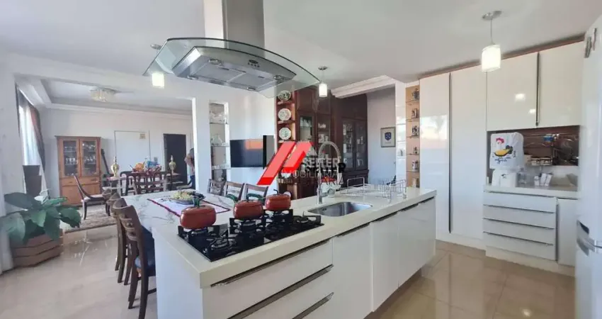 Casa com 6 quartos à venda na Agronômica, Florianópolis