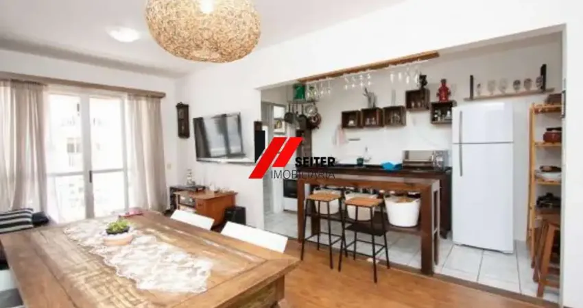 Apartamento com 2 dormitórios e área privativa de 66m para locação no itacurubi