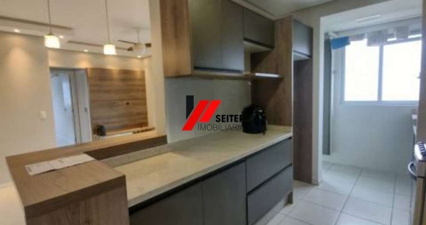 Apartamento 2 dormitórios sendo 2 suítes na Agronômica Florianopolis
