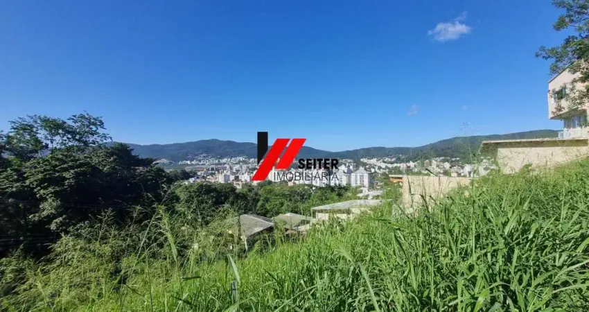 Terreno à venda na Servidão Maria Rosa Martins, 129, Morro da Cruz, Florianópolis
