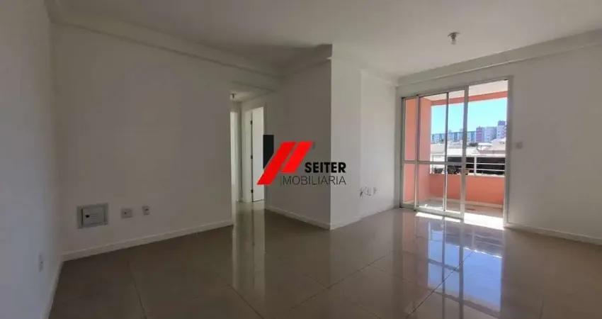 Apartamento à venda no bairro Barreiros em São José