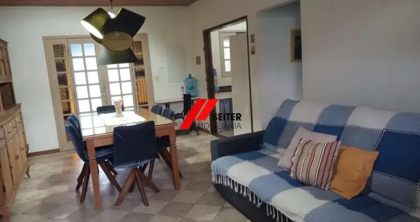 Casa com 5 quartos à venda na Barra da Lagoa, Florianópolis