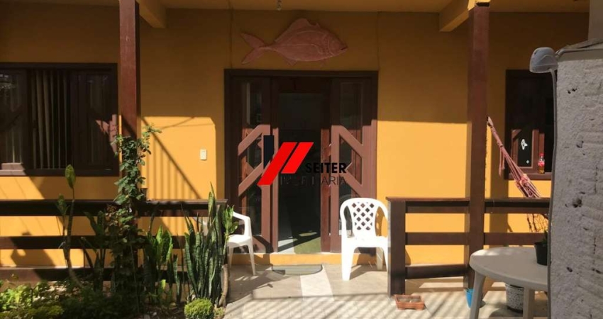 Casa à venda no Centrinho da Lagoa em Florianópolis