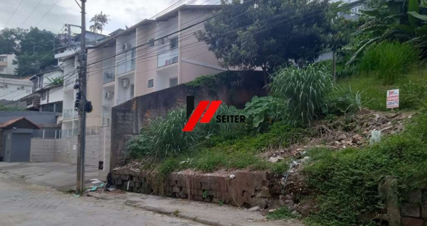Terreno a venda proximo da UFSC Carvoeira 628 metros quadrados
