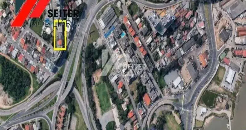 Terreno à venda no Estreito, Florianópolis