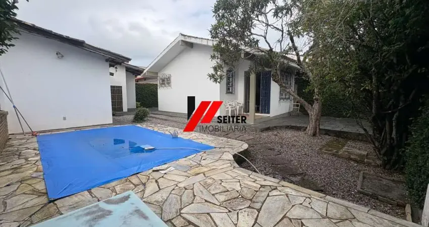 Casa com 4 quartos à venda no Itacorubi, Florianópolis 