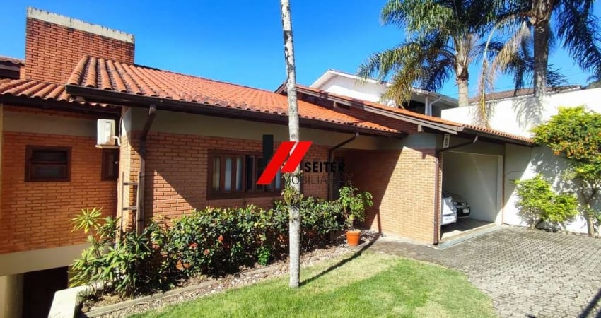 Casa no pantanal com 3 dormitórios 1 suíte, 4 vagas de garagem, com comércios e lazer próximos.