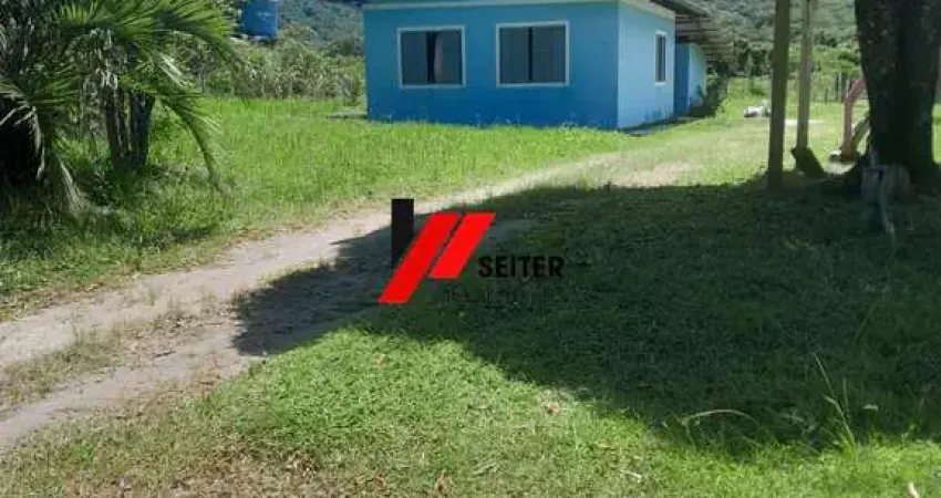 Terreno rural com vista para as montanhas, 5.280 m² em Ratones, Florianópolis