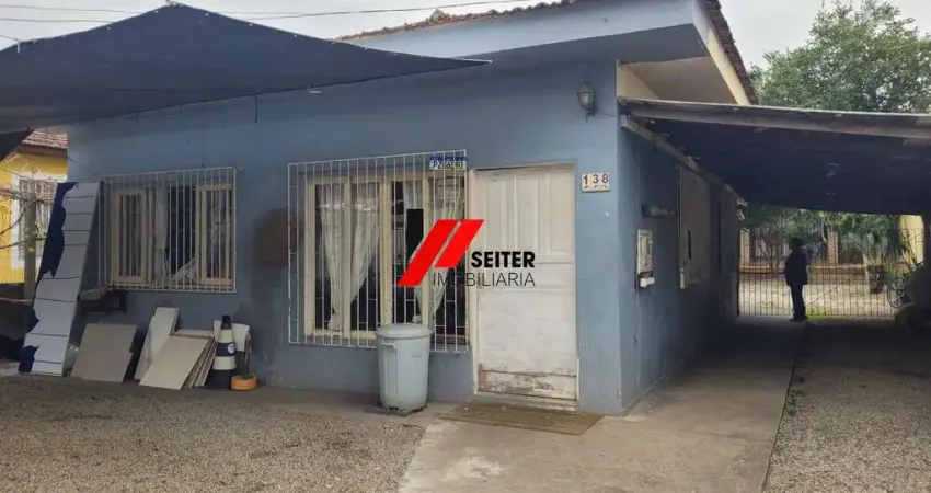 Terreno com viabilidade comercial e residencial à venda na Trindade, Florianópolis/SC