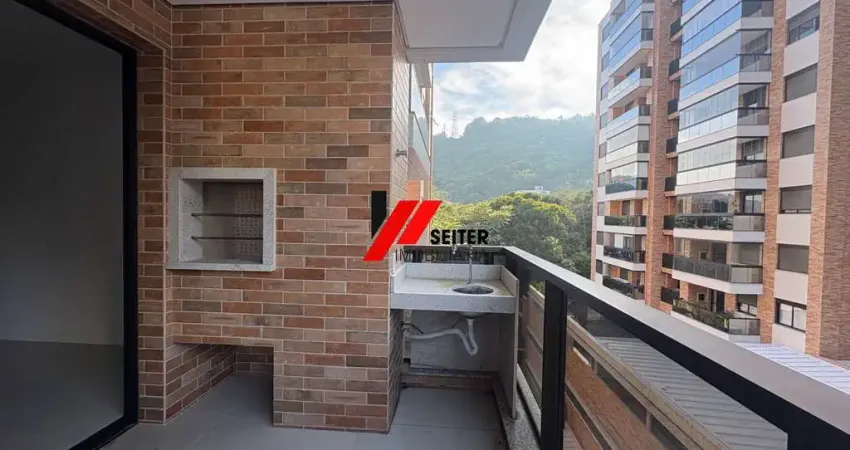 Apartamento à venda no Itacorubi com 107m²: 4 quartos 1 suíte ,sacada com churrasqueira  Florianópolis-SC