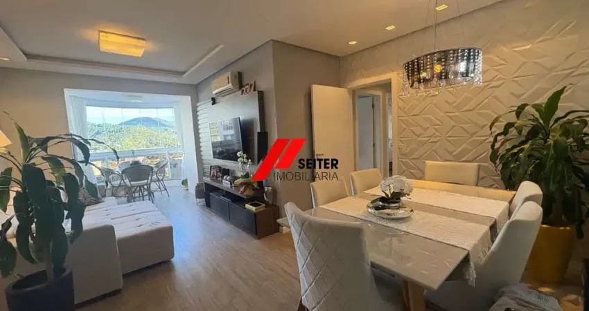 Apartamento de 3 dormitorios á venda no bairro Itacorubi em Florianópolis.