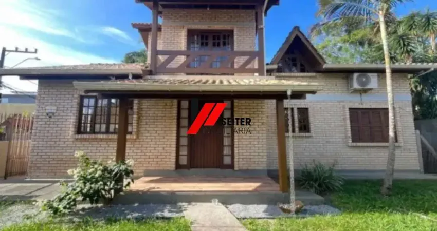 Casa com 3 quartos para alugar na TRAVESSA DOS GANSOS, 79, Campeche, Florianópolis