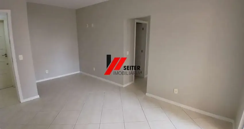 Apartamento com 3 quartos à venda no Centro, Florianópolis 