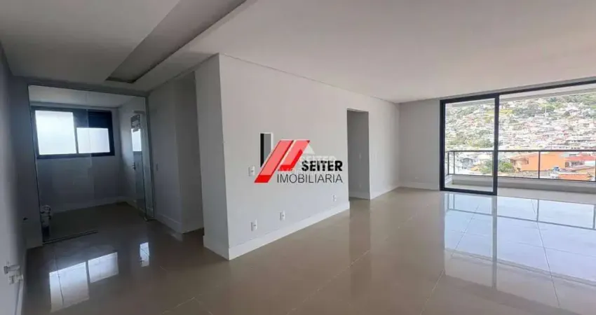 Apartamento com 3 quartos à venda na Agronômica, Florianópolis