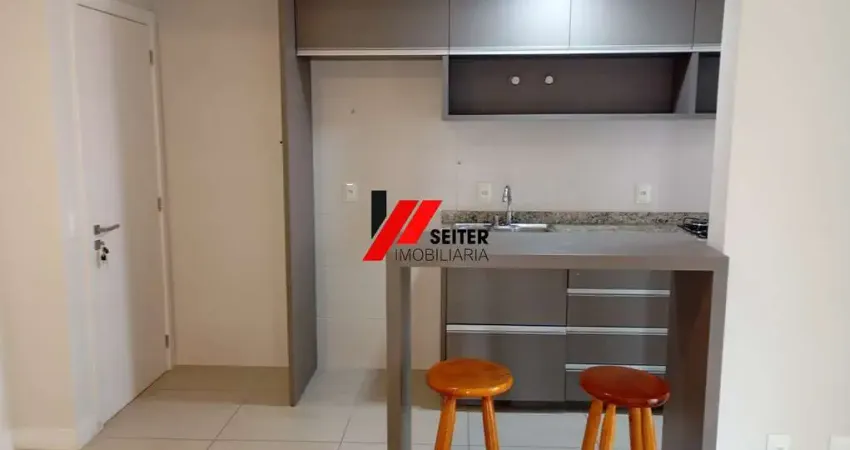 Apartamento com 2 quartos para alugar no Centro, Florianópolis