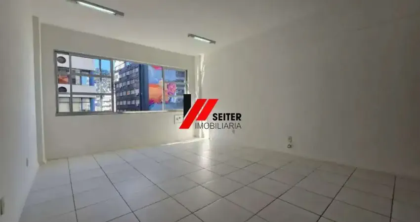 Sala comercial com 1 sala à venda no Centro, Florianópolis 