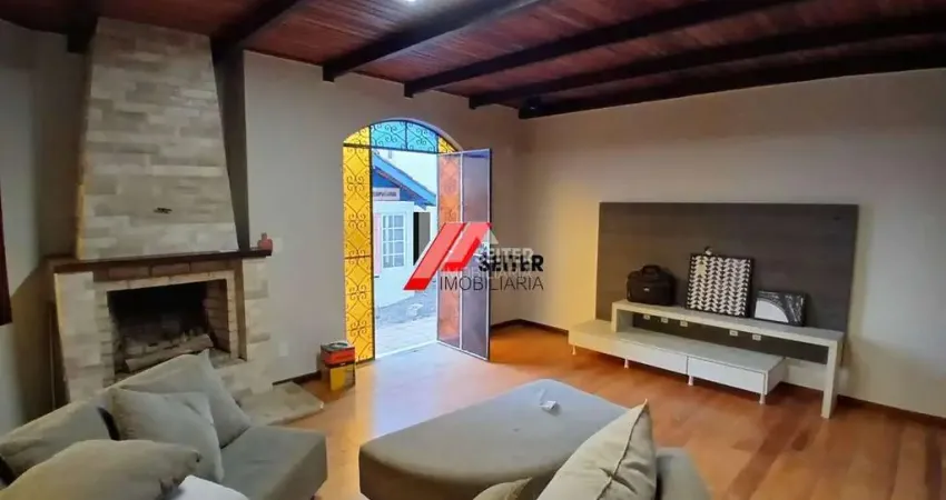 Casa com 5 quartos à venda na Agronômica, Florianópolis