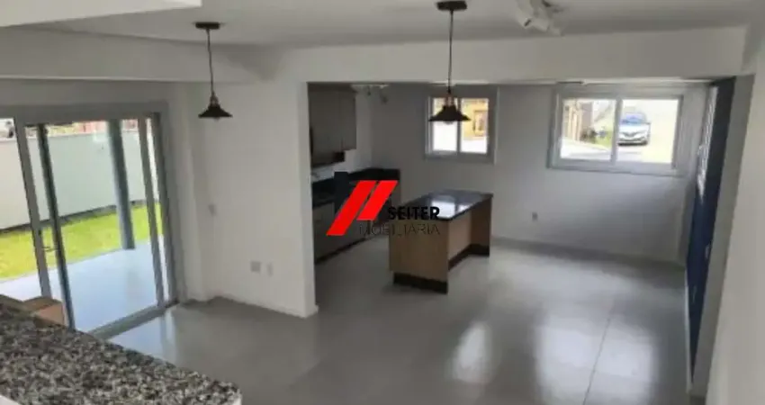 Casa com 3 quartos para alugar no Santo Antônio de Lisboa, Florianópolis