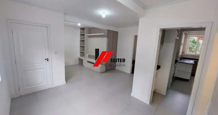 Casa com 4 quartos para alugar no Cacupé, Florianópolis 