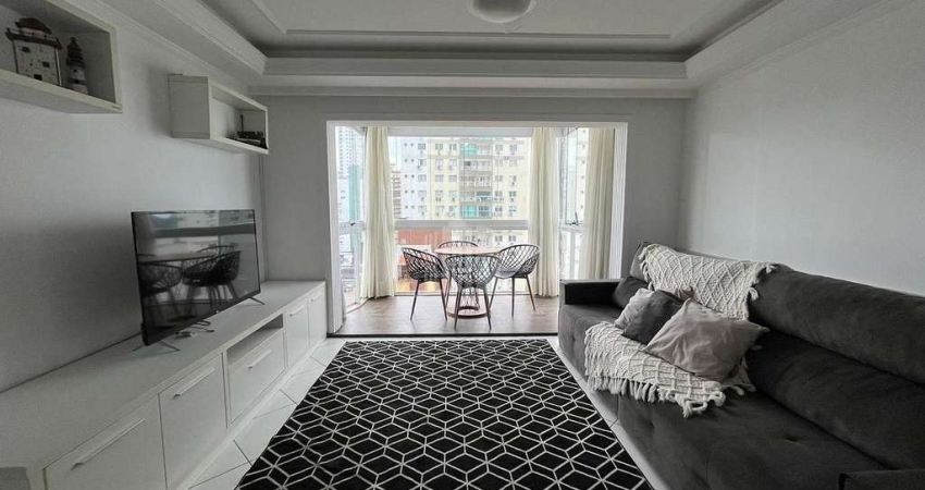 Apartamento com 3 quartos para alugar na Avenida Atlântica, 2554, Centro, Balneário Camboriú