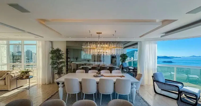 Cobertura duplex a venda em frente ao mar em balneário camboriú