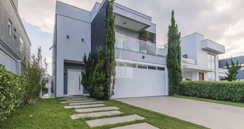 Casa Alto Padrão no Condomínio Caledônia em Camboriú