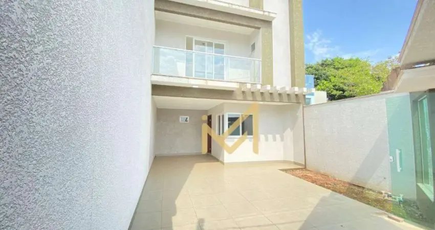 Sobrado com 3 dormitórios à venda, 117 m² por R$ 640.000,00 - Coqueiral - Cascavel/PR
