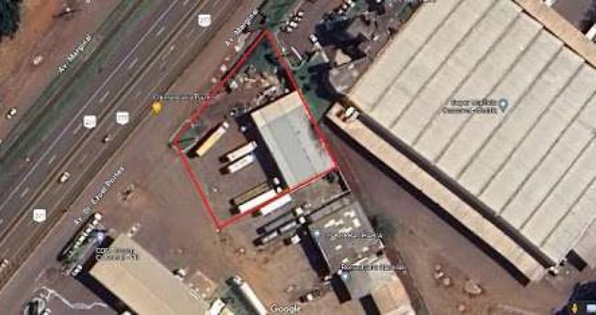 Terreno com Barracão à venda, 2200,00m² por R$3.200.000,00 - Santos Dumont - Cascavel/PR