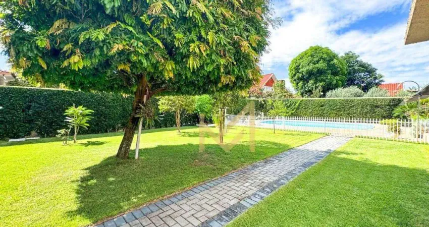 Casa com 1 suíte + 3 dormitórios à venda, 245 m² por R$ 1.800.000 - Coqueiral - Cascavel/PR