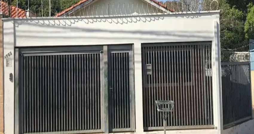 Casa com 3 quartos à venda no Centro, Araraquara 
