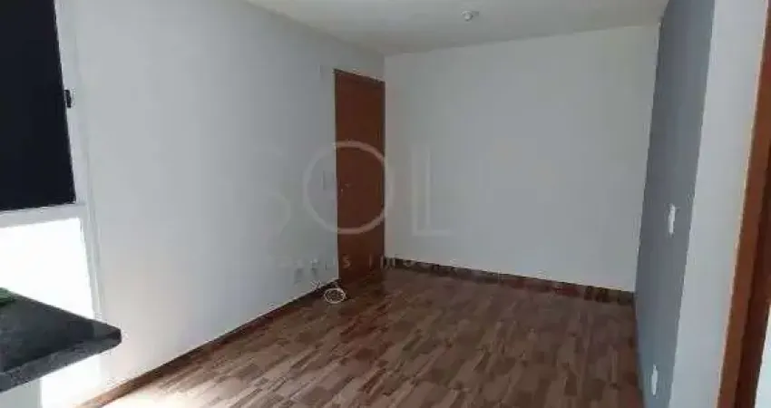 Oportunidade imperdivel! Apartamento a venda com otima localizacao, a apenas 5 minutos do centro. Possui armarios planejados na cozinha e banheiro, alem de piso que imita madeira e ventilador no teto 