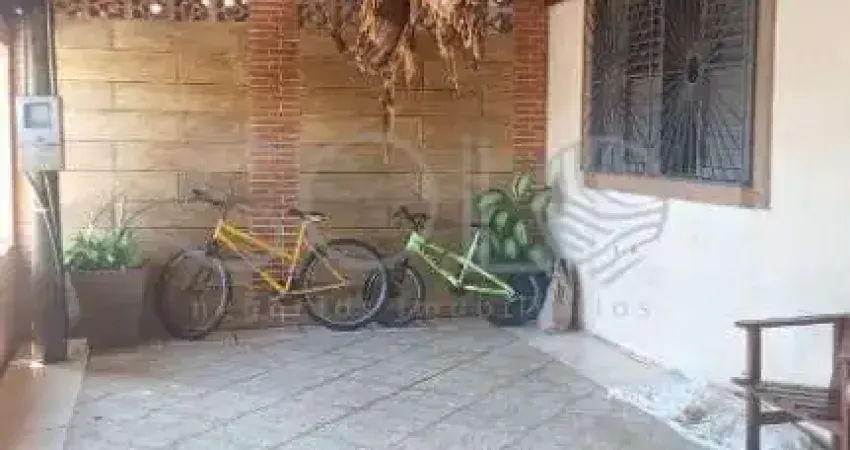 Casa com 3 dormitorios no Maria Luiza