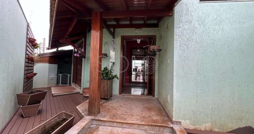 Casa com 3 quartos à venda no Residencial Cambuy, Araraquara 