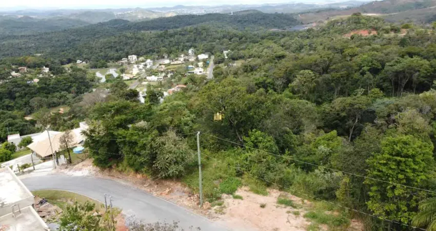 Terreno Imperdível à Venda no Condomínio Solar das Palmeiras em Esmeraldas - 1.646 m²