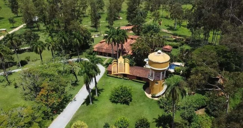 Fazenda de Luxo à Venda em Esmeraldas-MG: 9 Quartos, 3 Suítes, 6 Salas, Estrutura Completa para Criação de Gado. Oportunidade Única!