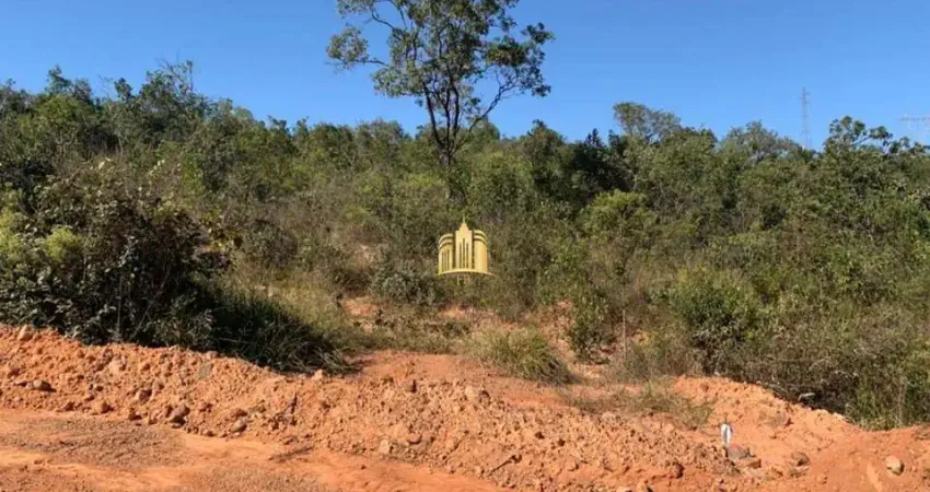 Terreno à venda no Condomínio Aguas Nascentes, Esmeraldas 