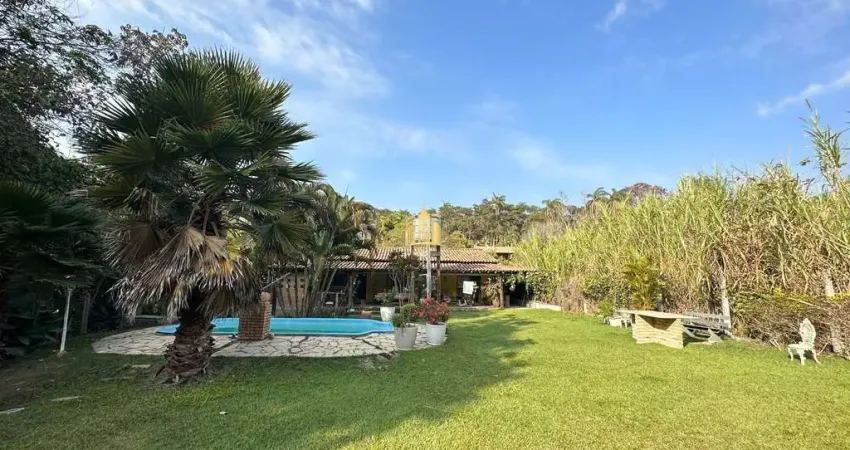 Sítio à Venda no Condomínio Nosso Rancho, Contagem - 2.500m² por R$700.000