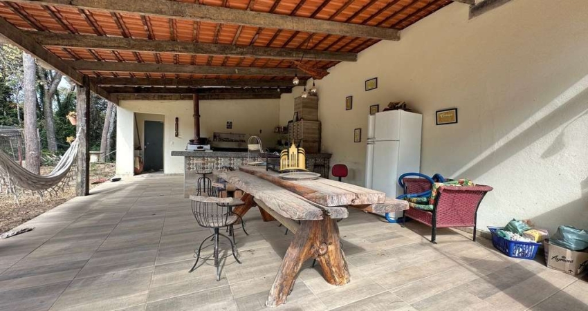 Sítio à Venda no Condomínio Nosso Rancho, Contagem - 5.000m² por R$410.000