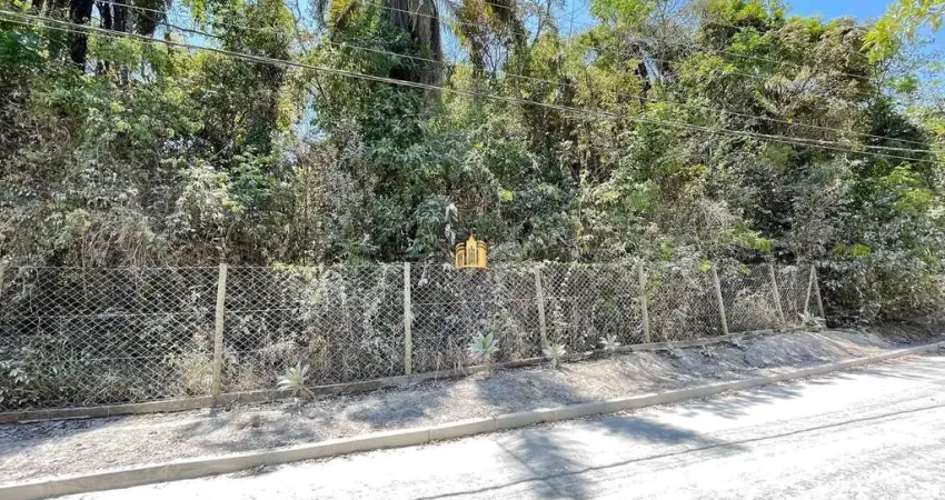 Chácara à Venda no Condomínio Nosso Rancho em Contagem - 2.500 m² por R$240.000