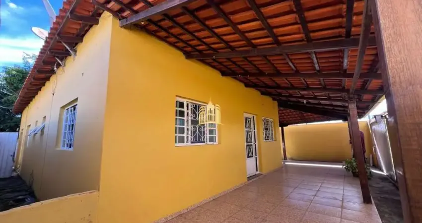 Casa para Alugar Nova Esmeraldas: 3 Quartos, Suíte, Quarto Externo e 3 Vagas!