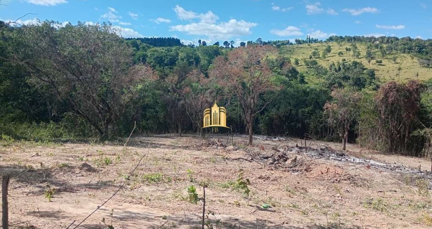 Chácara à Venda Encontro das Águas: Vista Definitiva, Plano e Próximo à BR-060!