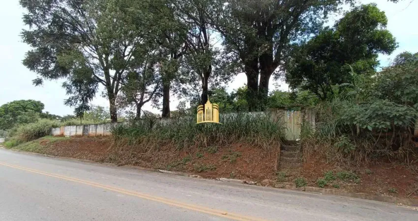 Casa à Venda em Marimbá na Rodovia MG 60 ? Terreno de 390m²