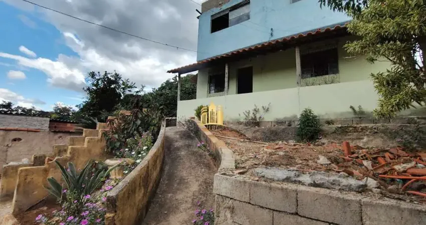 Chácara 870m² Cidade Jardim: 3 Suítes, Salão de Festas, Oportunidade