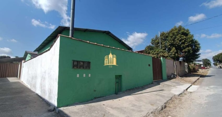 Casa para Alugar Santa Quitéria Rua Leocádia F. Palhares ? 2 Quartos