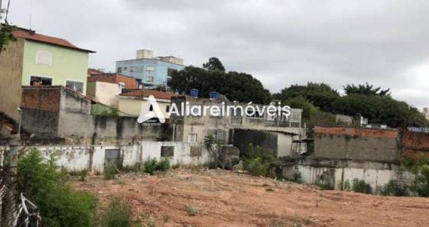 Terreno c/ 1.850m², à venda, no bairro Vila Marieta, por 5.300.000,00