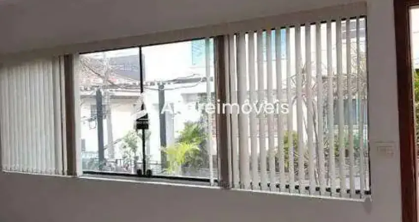 Casa c/ 2 quartos, 1 suíte e 1 vaga, 230m², à venda, no bairro Parque da Mooca, por 1.500.000,00