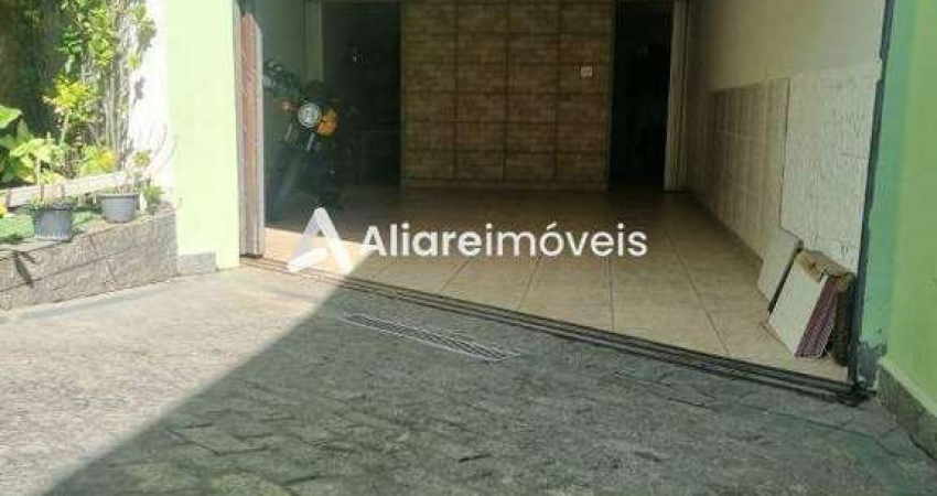 Casa c/ 3 quartos e 2 vagas, 150m², à venda no bairro Água Rasa, por 731.400,00